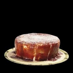 Ninho® Milk Volcano Cake with Guava Paste